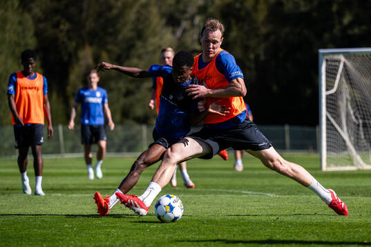 Ifeoluwa Olowoporoku och Adam Carlén
