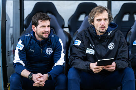 Head coach Ferran Sibila and head coach Robin Asterhed