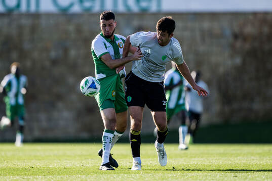 Abdelrahman Boudah Saidi of Hammarby and Jackson Ragen of