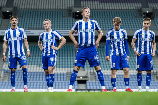 Ramon Pascal Lundqvist, Jonas Bager, Adam Carlén, Noah Tolf and Linus Carlstrand ahead of the Atlantic Cup football match between IFK Göteborg and Brentford B on February 5, 2025 in Faro. 