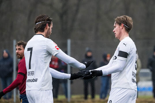 Helsingborgs Wilhelm Loeper och Taylor Silverholt jublar efter 3-0