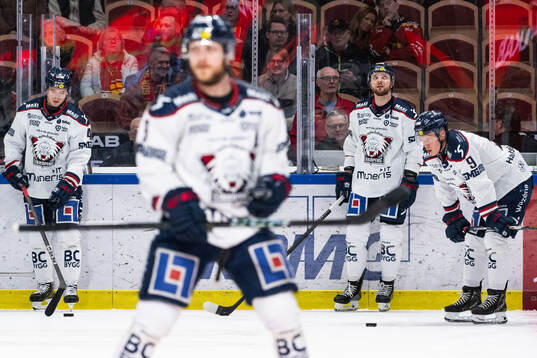 Linköpings Robin Kovacs och lagkamrater