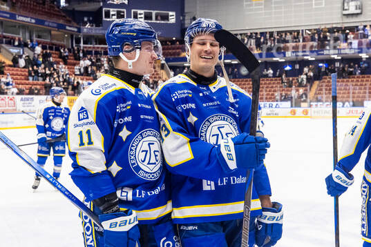 Leksands Martin Karlsson och Jon Knuts jublar