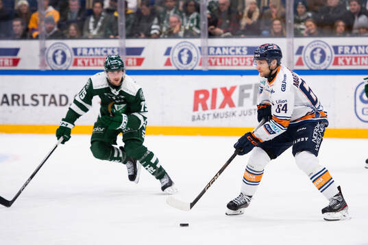 Färjestads Jeremy Salvas Groleau och Växjös Eric