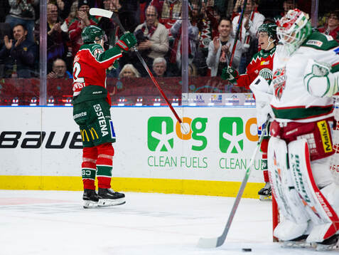 Frölundas David Edstrom jublar