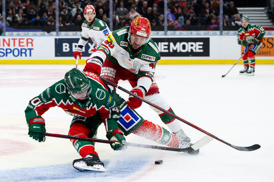 Modos David Bernhardt och Frölundas Jacob Peterson