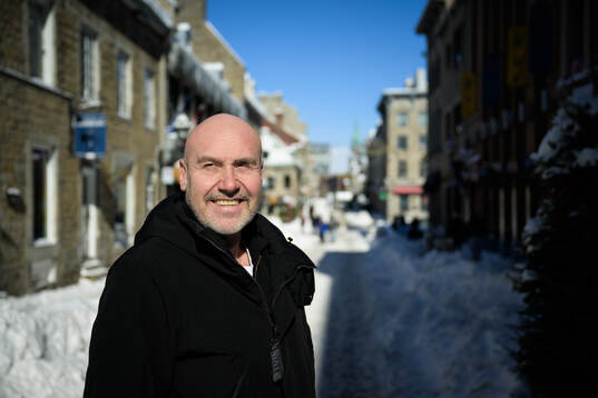 Niklas Holmgren, expertkommentator på Viaplay