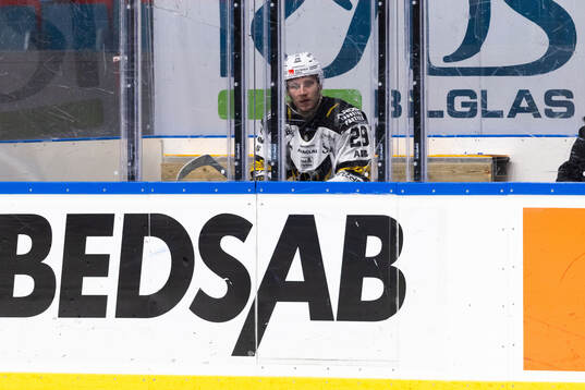 Västerås Eric Engstrand i utvisningsbåset