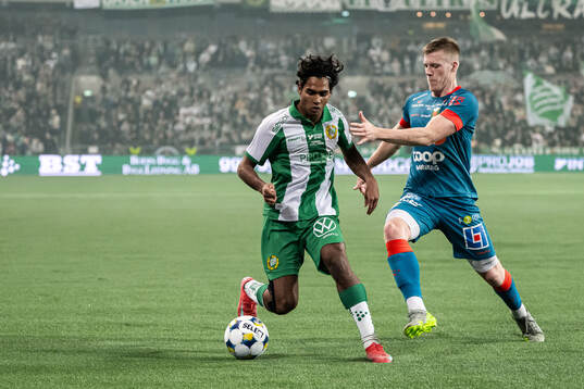 Hammarbys Jonathan Karlsson och Varbergs Emil Hellman