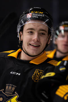 AIKs Gustav Sjöqvist jublar