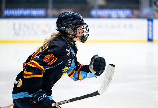Djurgårdens Isabelle Leijonhielm jublar
