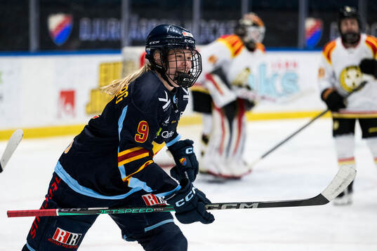 Djurgårdens Linnea Natt Och Dag jublar