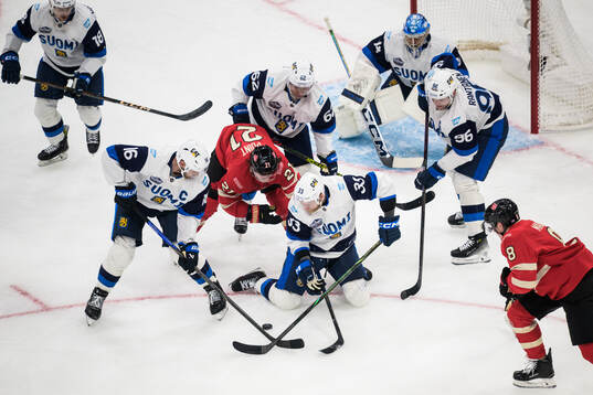 Urho Vaakanainen, Aleksander Barkov, Artturi Lehkonen,