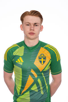 Ivar Steggo Forsse poserar för porträtt