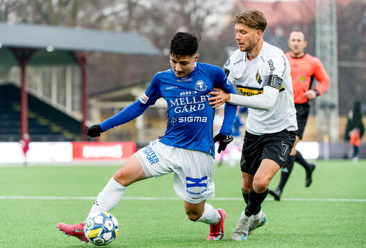 Trelleborgs Ammar Asani och AIKs Anton Salétros