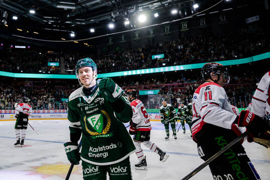 Färjestads Joel Kellman jublar
