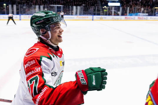 Frölundas Isac Born jublar