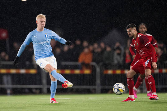 Malmö FFs Otto Rosengren och Skövde AIKs Elmar Abraham