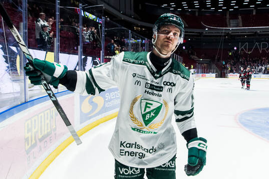 Färjestads Joel Kellman jublar