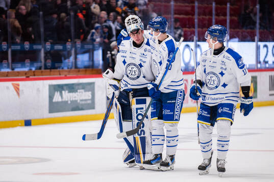 Leksands målvakt Marcus Gidlöf, Anton Johansson och