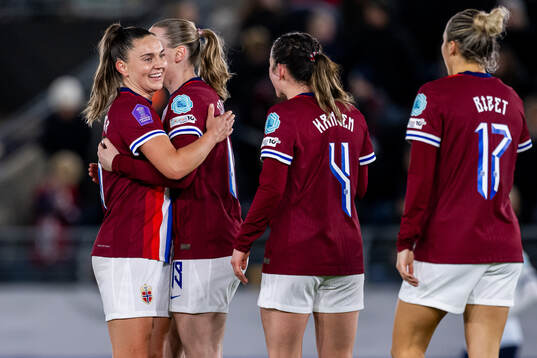 Vilde Bøe Risa of Norway celebrates after 1-0