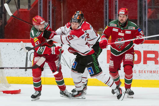 Modos Victor Berglund och Örebros Patrik Puistola