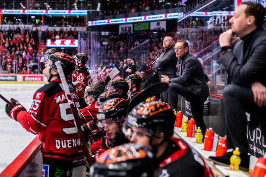Örebros assisterande tränare Tobias Thermell och tränare