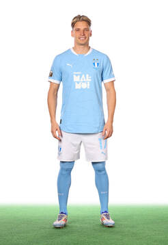 Malmö FFs Jens Stryger Larsen poserar för ett porträtt den 27 februari 2025 i Malmö.
