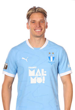 Malmö FFs Jens Stryger Larsen poserar för ett porträtt den 27 februari 2025 i Malmö.
