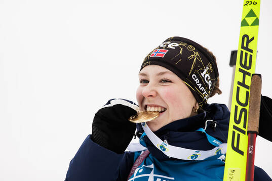 Martine Skog, Norway celebrates After women's 6 km sprint