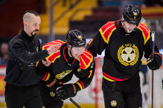 Brynäs Miks Indrasis har ont