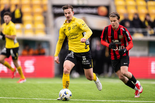 Elfsborgs Simon Olsson och Brommapojkarnas Love Arrhov