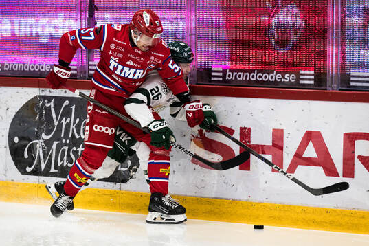 Timrås Anton Wedin och Färjestads Joel Nyström