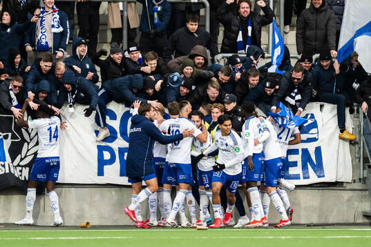 IFK Norrköpings David Moberg Karlsson jublar med