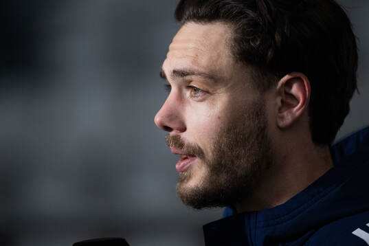 IFK Norrköpings David Moberg Karlsson i mixade zonen