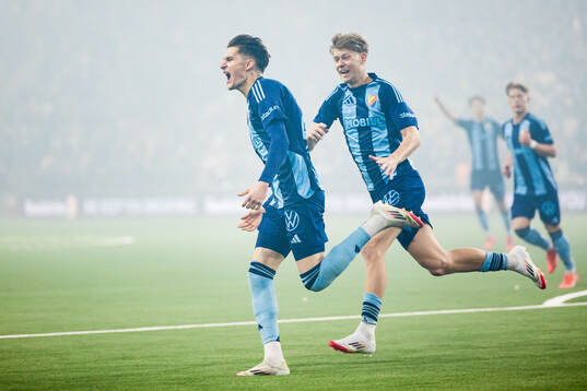 Djurgårdens Nino Zugelj jublar efter 1-1