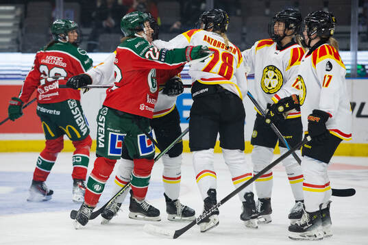 Frölundas Andrea Dalen och Brynäs Jenny Antonsson