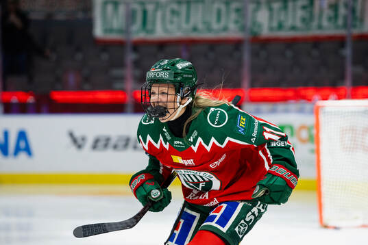 Frölundas Ella Hellman jublar