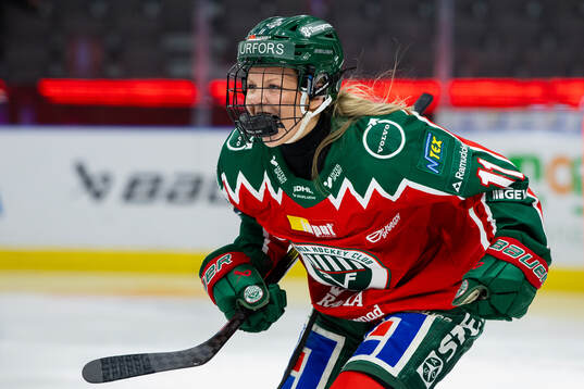 Frölundas Ella Hellman jublar