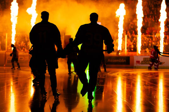 Frölundas Oskar Wahlberg och Mikael Ruohomaa