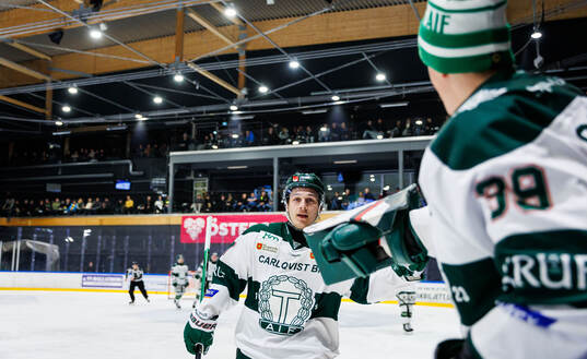 Tingsryds Oscar Birgersson jublar