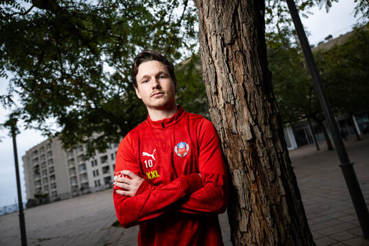 Helsingborgs Max Svensson poserar för ett porträtt den 5 mars 2025 i Palma de Mallorca. 