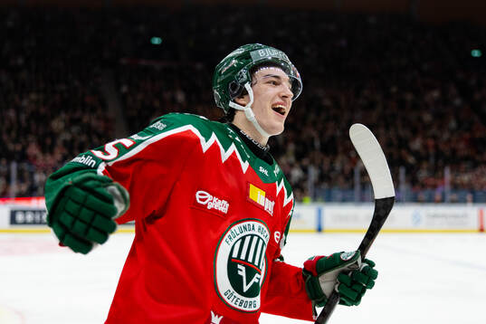 Frölundas David Edstrom jublar