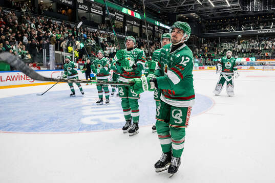 Rögles Brady Ferguson jublar