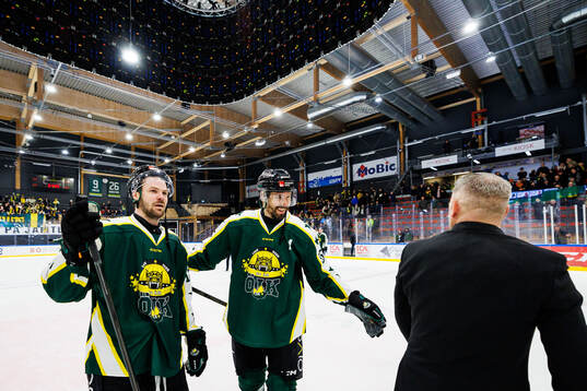 Östersunds Emil Molin och Linus Videll jublar