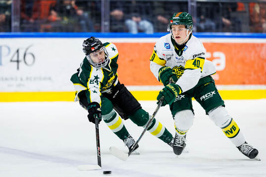 Östersunds Casper Larsson och Björklövens Alfons Freij