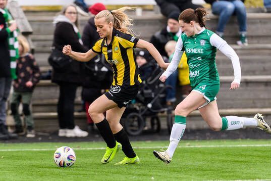 Hammarbys Smilla Holmberg och Alingsås Ina Österlind