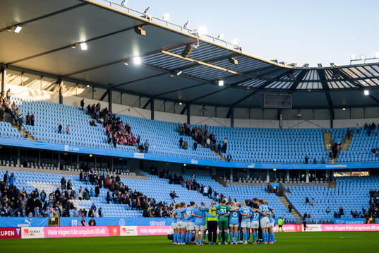 Malmö FFs spelare samlas