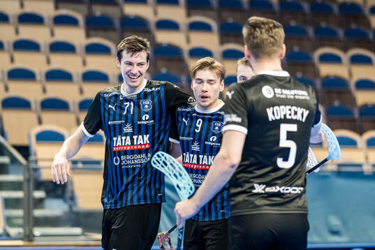 Helsingborgs Christoffer Andersson och Zacharias Melin jublar 7-4