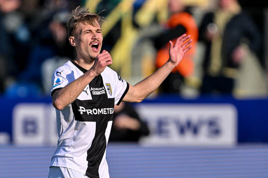 Bla gjennom flere bilder av Fotboll, Serie A